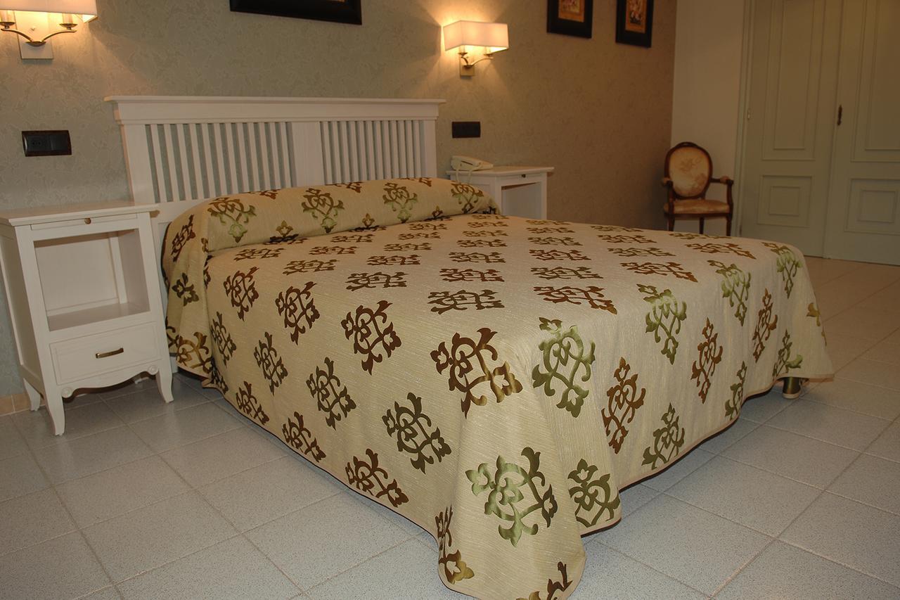 Hosteleria La Palmera De Miajadas Sl Kültér fotó